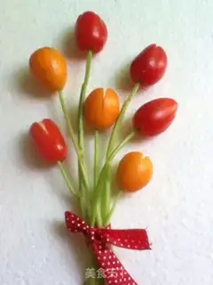 Make Tomato tulips step 6