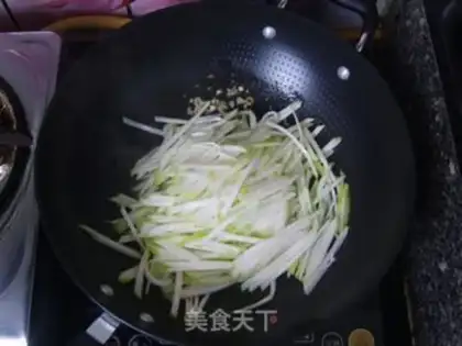 Make Quaffle shrimp fans step 7