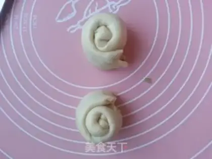 Make Onion cake step 7