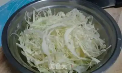Make Cold cabbage step 0
