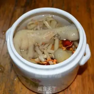 Make Worm and flower geled chicken feet step 5