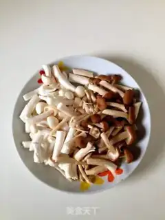 Make Scramble mushrooms step 1