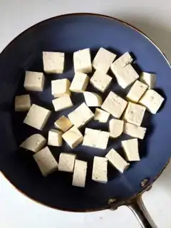 Make Scramble mushrooms step 4