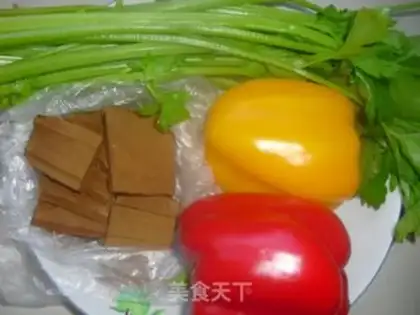 Make Celery fried beans step 0