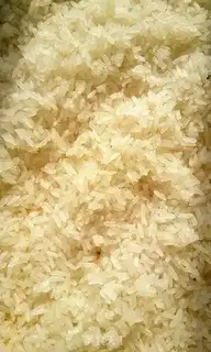 Make Peanut and rice candy step 1