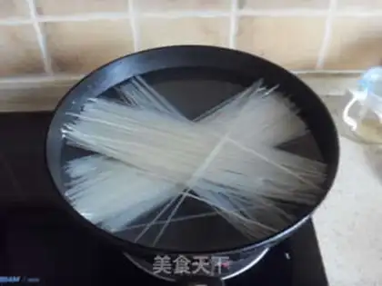 Make Yunnan rice line step 1