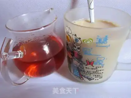 Make Homemade hot milk tea step 7