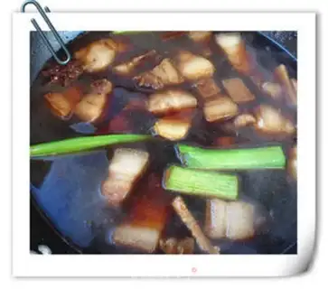 Make Three gravy step 4