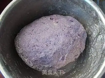 Make Purple potato Sagima step 2