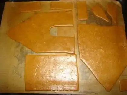 Make Sweet gingercake house step 9
