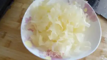 Make radish meatball step 1
