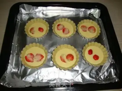 Make Strawberry balls step 3