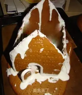 Make Sweet gingercake house step 13