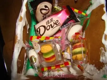 Make Sweet gingercake house step 14