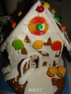 Make Sweet gingercake house step 15