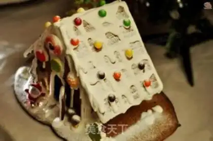 Make Sweet gingercake house step 18