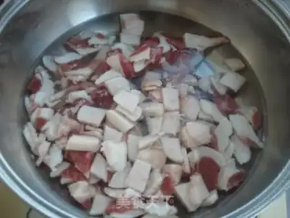 Make Lamb soup step 1