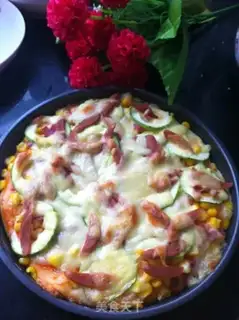 Make A gravy corn pizza step 16
