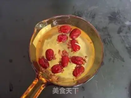 Make Paprika date tea step 3