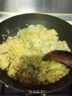 Make Sour sauce and white meat step 5