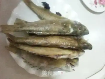 Make They always burn yellow fish step 2