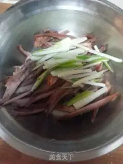 Make Spicy tongue step 1