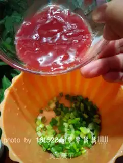 Make Tomato sauce, golden mushroom step 1