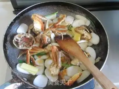 Make Crab fried cake step 8