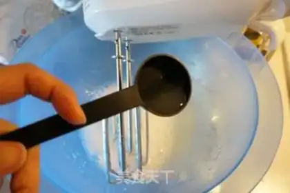Make French floating island step 4