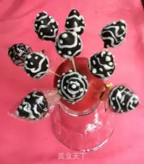 Make Strawberry lollipop step 7