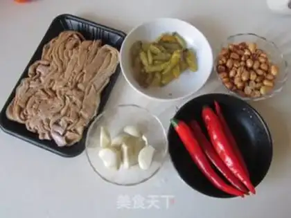 Make Twin pepper duck intestines step 0