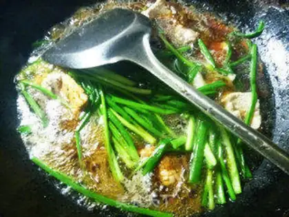 Make The onions are burning up step 12