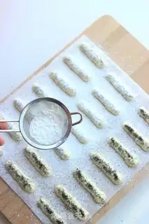 Make Red tea finger cookies step 7