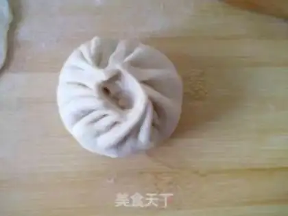 Make Frozen meat buns step 7