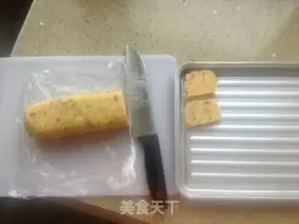 Make Onion cheese and ham cookies step 6