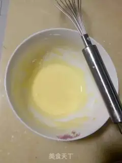 Make Homemade salad sauce step 1