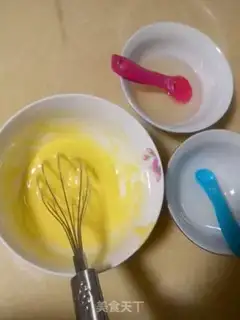 Make Homemade salad sauce step 3
