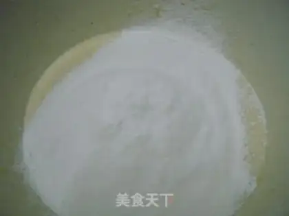 Make Homemade salad sauce step 4