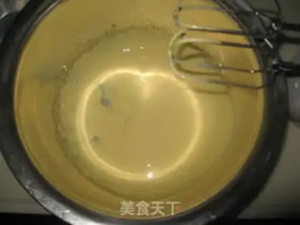 Make Little yolk cookies step 2