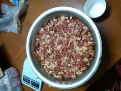 Make Homemade sausages step 1