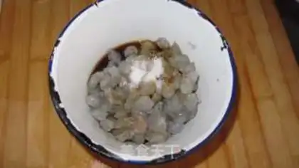 Make Cream shrimp mushroom dumplings step 4