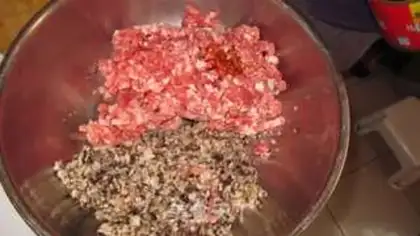 Make Cream shrimp mushroom dumplings step 9