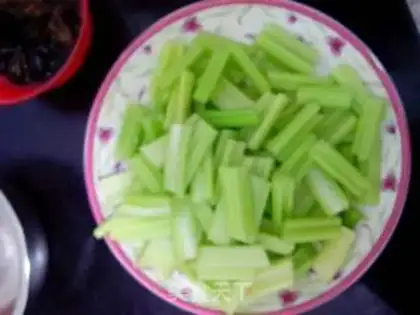 Make Celery fried tofu step 0