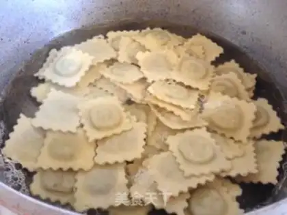 Make Italian dumplings step 0