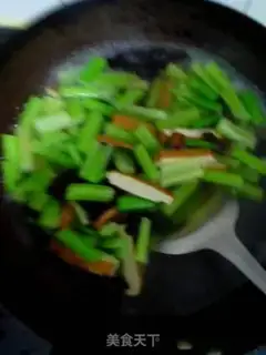 Make Celery fried tofu step 3