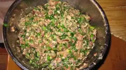 Make Cream shrimp mushroom dumplings step 17