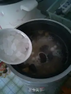 Make A grapefruit fruit spoon step 12