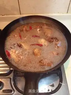 Make Red burning pig hoof step 4