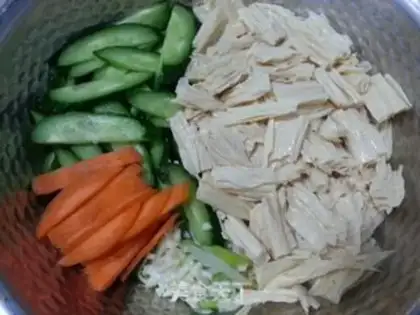 Make Cracker cucumber step 1