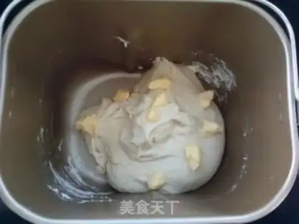Make Cream roll step 3